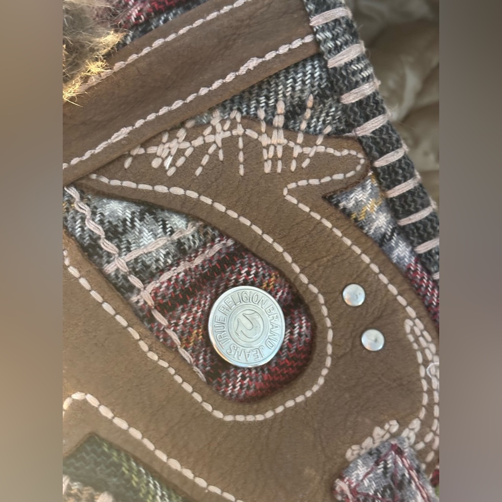 ✨TRUE RELIGION Plaid Trapper Hat with Chinstrap - Unisex - RARE - Picture 9 of 11